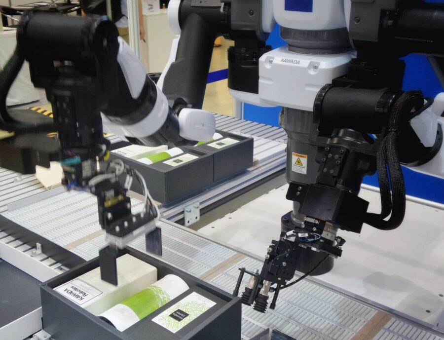 The Pros and Cons of Automated Robo-Advisor Platforms